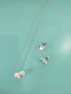 Tiffany & Co. Bean ネックレス ピアス セットのサムネイル