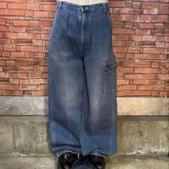 Item thumbnail for item a9ed3ed2-c621-41d8-9016-9be053d11840