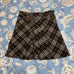 BURBERRY チェック柄 ひざ丈スカート