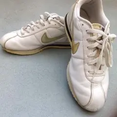 Nike スニーカー