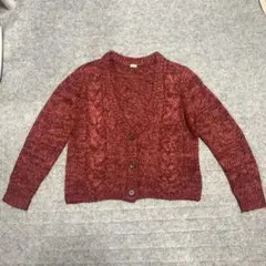 ケーブル編みカーディガン