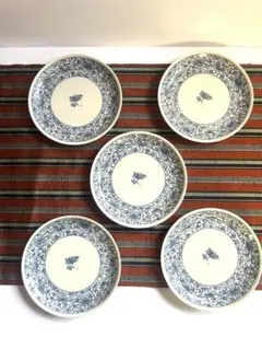 Item thumbnail for item 39bb4455-22dd-41e8-b6fd-f8ce052db36d