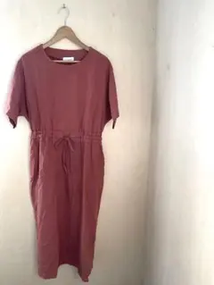 半袖カットソーワンピース 綿麻 ボルドー