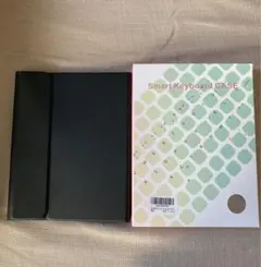 iPad 第10世代 キーボード ケース（黒）