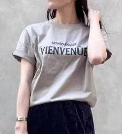 新品 23AW IENA VIENVENUE Tシャツ F ベージュ レディースのサムネイル