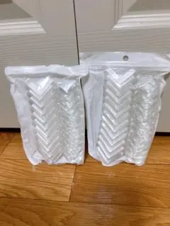Tupperwareタッパーウェア 5キロキーパー用ハンドル 2個 - メルカリ