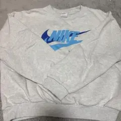 NIKE トレーナー