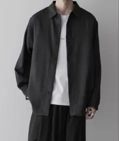 【Sサイズ　美品　完売品】remer ルーズアンクラシックレギュラーシャツのサムネイル