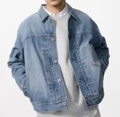 新品今年モデルUNIQLO デニムトラッカージャケット 64 BLUE Mタグ付