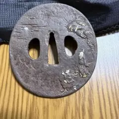 時代物　鍛鉄　鉄地打ち出し造り　銀金具　飾り台　飾り盆（鍔鐔甲冑鎧兜香炉玉鋼茶道 時代物 鍛鉄 鉄地打ち出し造り 銀金具 飾り台 飾り盆（鍔鐔甲冑鎧兜
