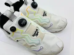 B536-044 リーボック ポンプフューリー レインボー 25.5㎝