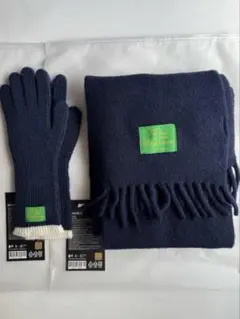 BTS JIN HAPPY マフラーと手袋 新品未開封 新品】BTSジン♡ハッピーPOPUPマフラー&手袋♡おまけ付き - メルカリ