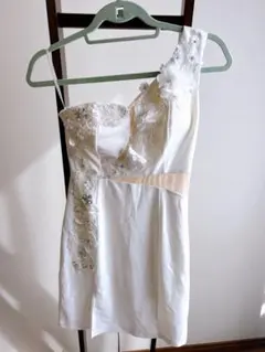 ワンショルダー刺繍ホワイトミニドレスS