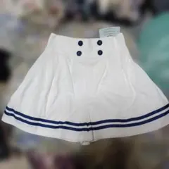 大きいサイズ☆4Ｌ ホワイト ストライプ キュロット 新品未使用タグ付