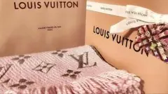 LOUIS VUITTON ピンク マフラー モノグラム