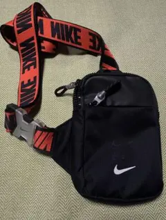 Nike ナイキ / ショルダーバッグ / BA5904-010のサムネイル