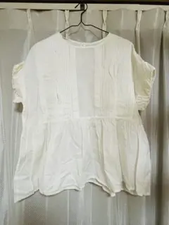 ホワイトフリルペプラムブラウス 半袖 M〜Lサイズ
