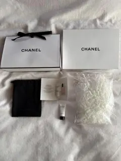CHANEL ショッパー　巾着　サンプルセット　ラッピング