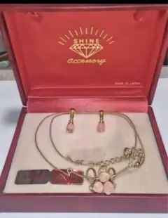 本珊瑚 桃珊瑚薔薇彫り 薔薇カービング イヤリング ネックレス 2点セット箱なし