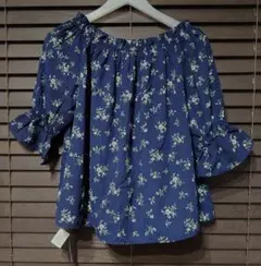 Item thumbnail for item 1472ebce-fe2e-4e02-8774-cc6d867d2a2d