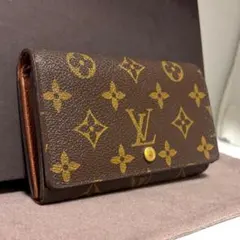 ルイヴィトン モノグラム ポルトトレゾールエテュイパピエ ブラウン 三