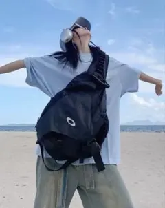 ラスト１点⭐️大人気⭐️大容量ボディバッグワンショルダーストリートユニセックス