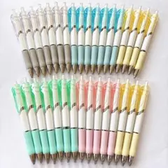 未使用品　ボールペン黒　33本まとめ売り　ノーブランド