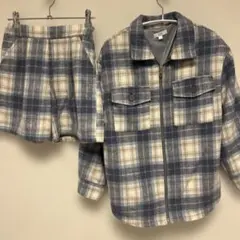チェック柄ジャケットとショートパンツセット