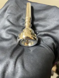 バック「シンフォニックモデル」トランペットマウスピース「3C26/24