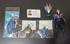 仮面ライダービルド　クローズ　万丈龍我　グッズセット