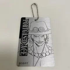 ワンピース エース メタルプレートキーホルダー 幼少期 エース ACE