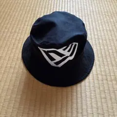 NEW ERA ニューエラ バケットハット ブラックのサムネイル