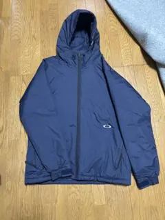 Oakley ダウンジャッケット色ネイビー