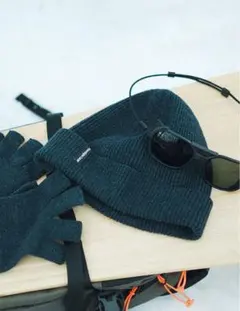 Item thumbnail for item afdc8e97-af57-4938-889d-6c1a8cf6ca7d