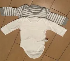 UNIQLO 長袖 ロンパース2点セット 白・グレーボーダー