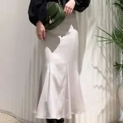 SNIDEL バックサテンマーメイドスカート 2