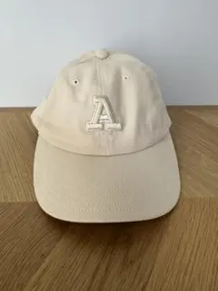 adidas ベージュ キャップ S/M
