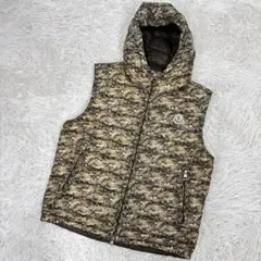 【人気】MONCLER フード付き カモフラージュダウンベスト　サイズ2 TIB