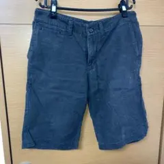 ブラックショートパンツ