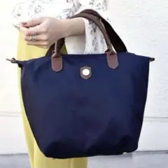 【美品】BONFANTI 2WAY ナイロン×レザー　トートバッグ　ネイビーのサムネイル