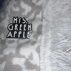 Mrs. GREEN APPLE ピンバッジ