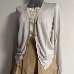 【ユニクロ】薄手カーディガン 薄いグレー Ｖネック Lサイズ