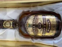 セントジェームスSt. James's Very Old Whisky 木箱付 - メルカリ