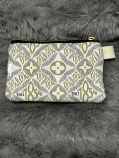 Item thumbnail for item 5dbfb866-4ef2-45ae-9d8e-39405578b410