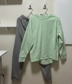 Item thumbnail for item f3cd0a76-cc16-4047-ab69-bf52943a0b94