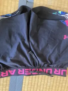 Under Armour HeatGear ショートパンツ YLG