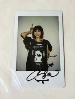 LiSA FC抽選プレゼント 直筆サイン入りチェキ LiSA FC抽選プレゼント 直筆サイン入りチェキ - メルカリ