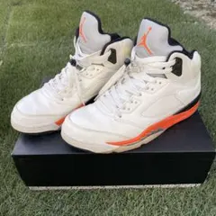 NIKE AIR JORDAN 5 RETRO