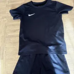 Nike ブラック サッカーウェア Sサイズ(100〜110)
