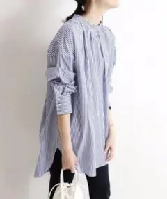 スローブイエナ、ストライプ、シャツ